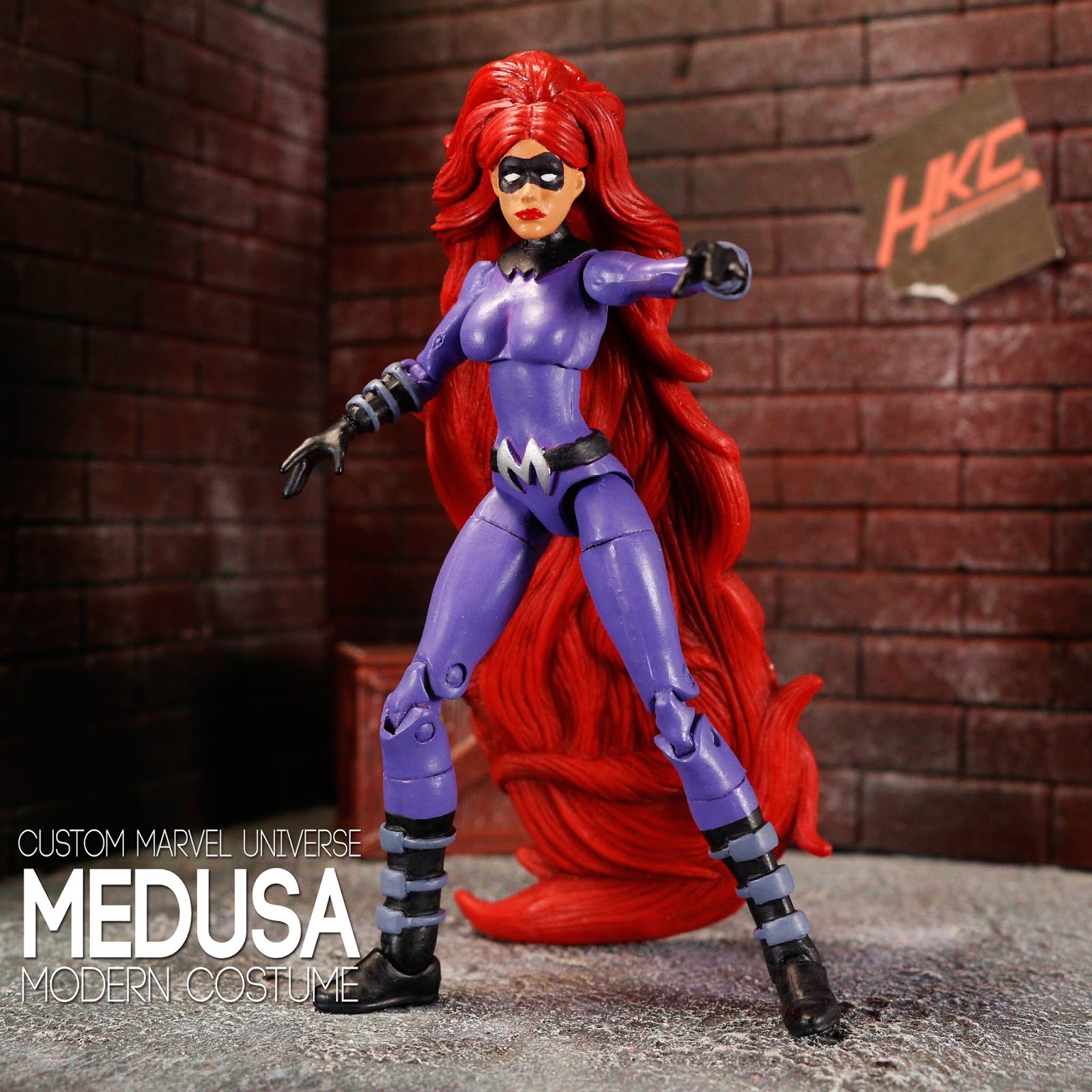 MEDUSA (modern costume) Inhumans Marvel Universe custom action figure by Hunter Knight Customs