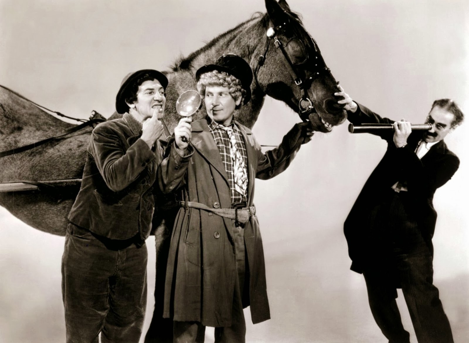 queen a night at the opera marx brothers hd queen a night at the opera marx brothers hd