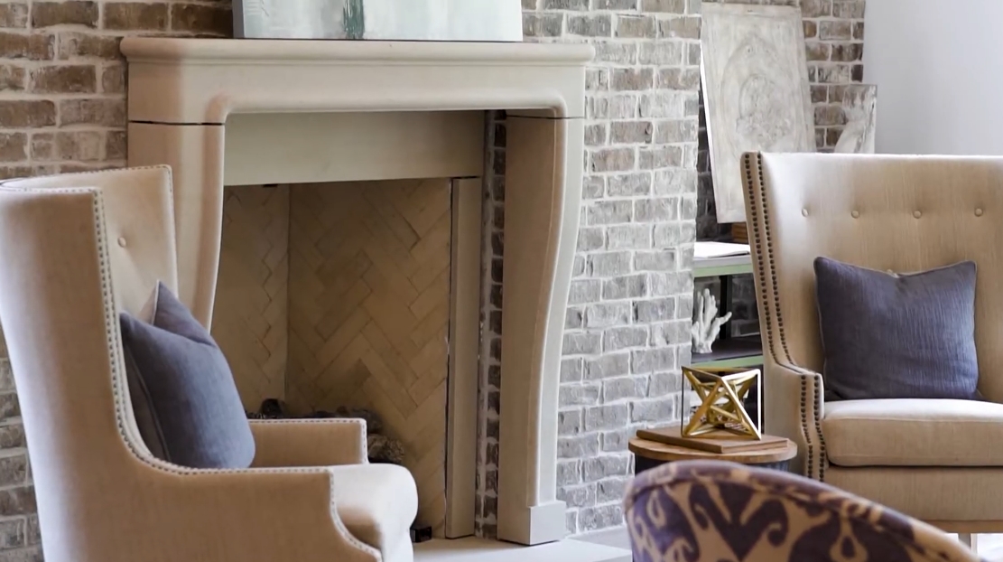 Tour 12211 Old Oaks Dr, Houston, TX vs. 23 Interior Design Photos
