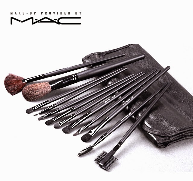 Mac 12 pcs professional makeup brush set Avenue Online