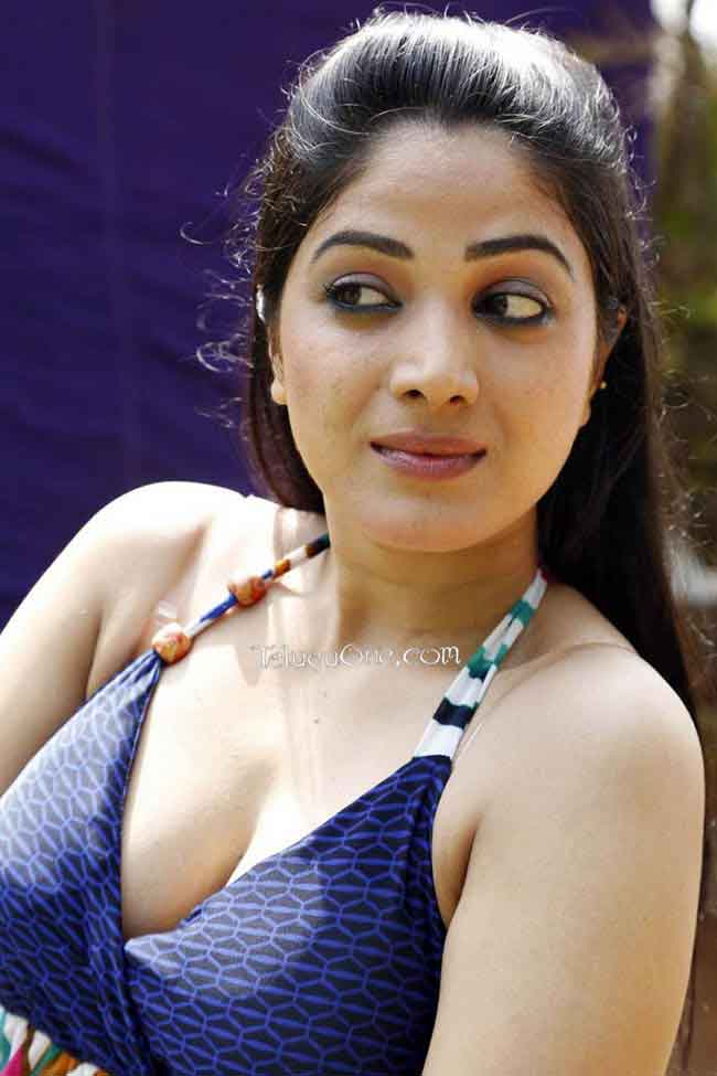 Best Hot Navel Pics Of Malayalam Actress  Hot Photos-7364