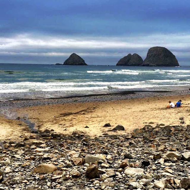 Oceanside, Oregon | A Hoppy Medium