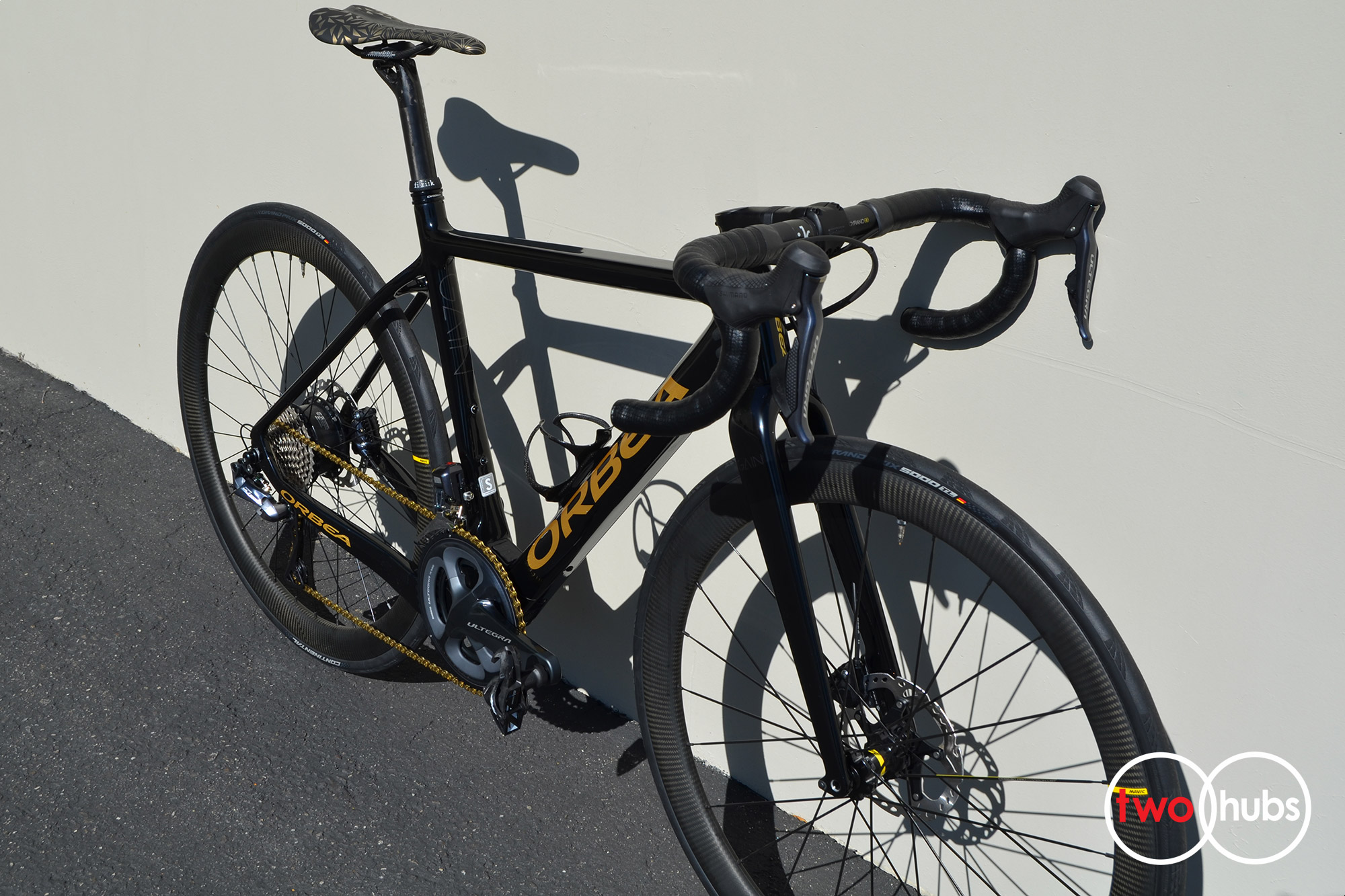 www.twohubs.com: Orbea Gain Shimano Ultegra R8070 Di2 Mavic Cosmic Pro Carbon eBike at twohubs.com