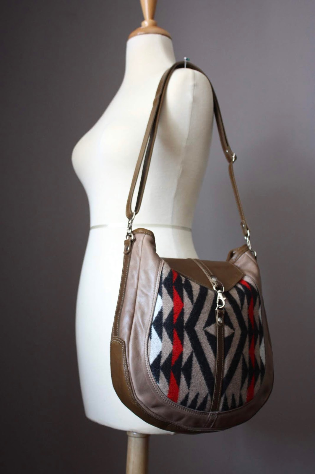 Laboratory of Fashion Boho Western Cross Body Purse in Pendleton Wool
