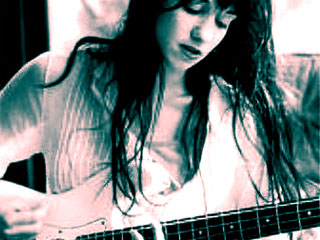 kristen pfaff lenda, clube dos 27, forever 27, pacto encruzilhada, diabo, rock, sucesso, fama