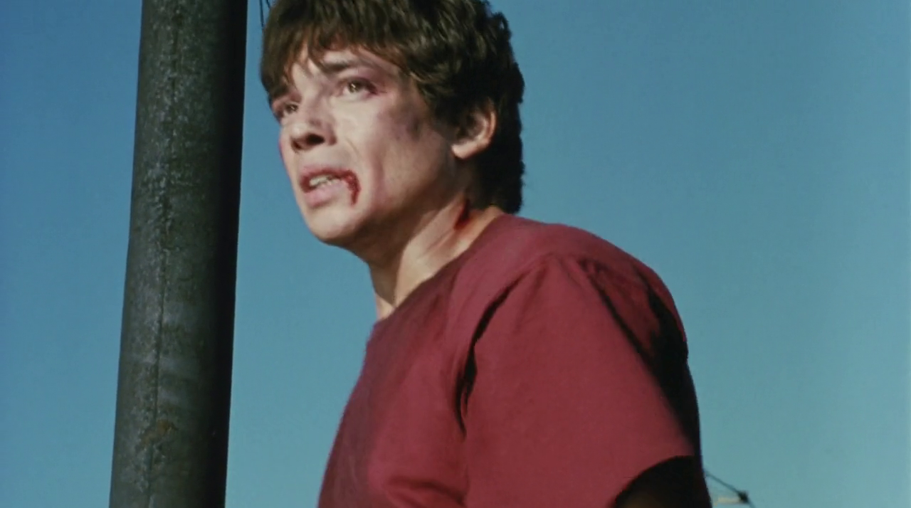 ausCAPS: Jason Gedrick shirtless in Rooftops