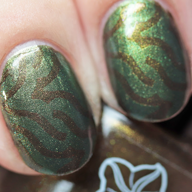 Moonflower Polish Fall Harvest stamped over Spanish Moss using Über Chic 22-03 plate