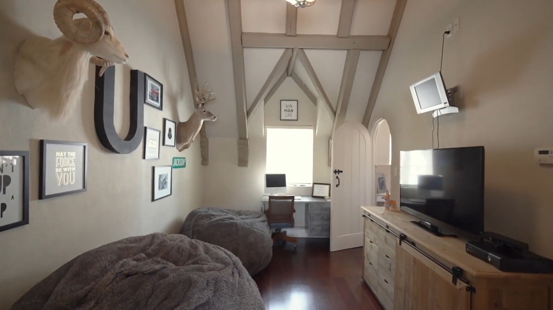 25 Interior Design Photos vs. 500 E Olmos Dr, San Antonio Luxury Home Tour