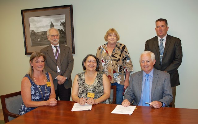 Contract forges stronger bond with Washington�s Indian tribes for health care
