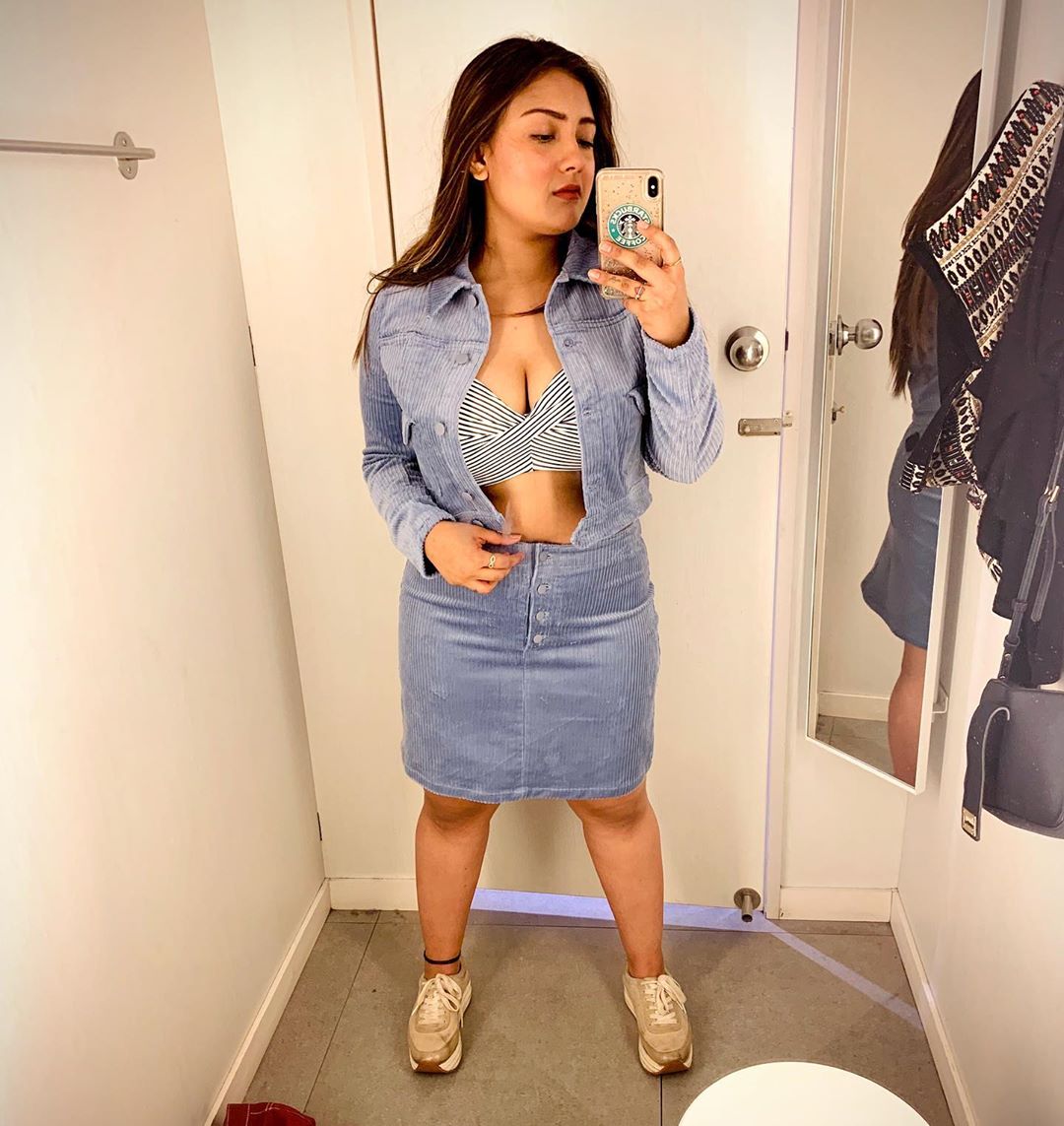 Aashika Bhatia Tik Tok Star Aashika Bhatia Biography Family