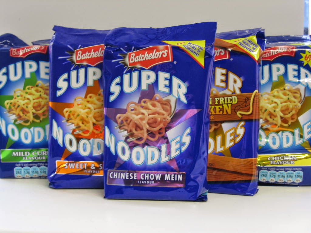 It s A Noodle Bar Not A Wine Bar Batchelors Super Noodles Chicken Flavour it-s-a-noodle-bar-not-a-wine-bar-batchelors-super-noodles-chicken-flavour