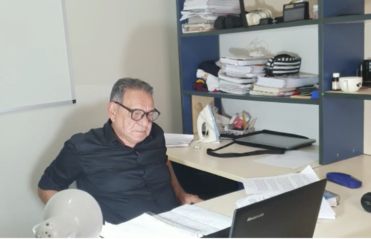 Professor Rivaldo Fernandes participou de um seminário online promovido  pela Universidade Estadual do Maranhão
