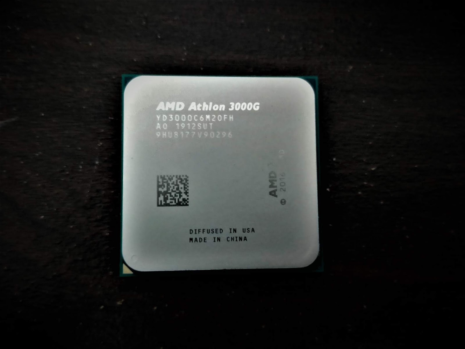 Amd athlon 300u. Процессор amd athlon 3000g oem. Amd athlon 3000g am4 oem. Athlon 300u. Amd athlon pro 300ge oem.