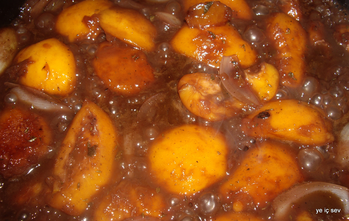 ye iç sev şeftalili domuz eti imamın dişinda herkes bayıldı