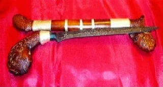 senjata tradisional sumatera barat