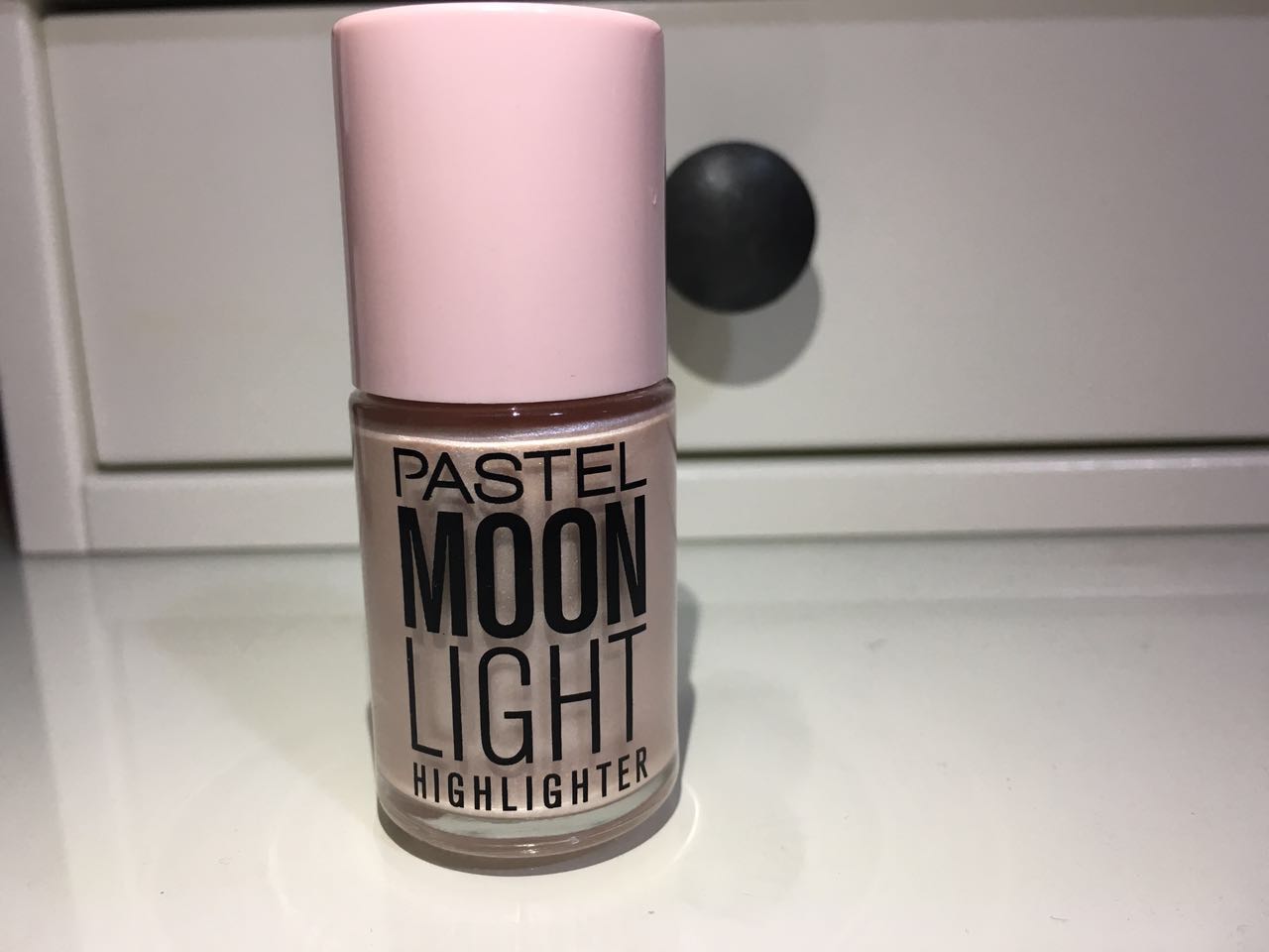 Pastel Moonlight Highlighter Fondöten Lekesi