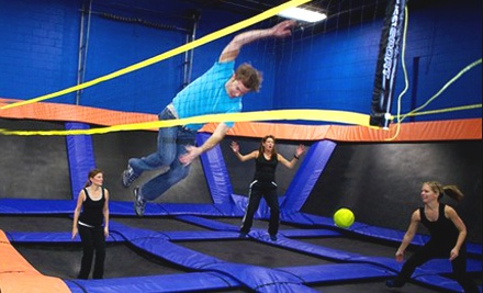 Coupon STL: Groupon St Louis - Sky Zone in Chesterfield