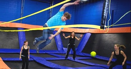Coupon STL: Groupon St Louis - Sky Zone in Chesterfield