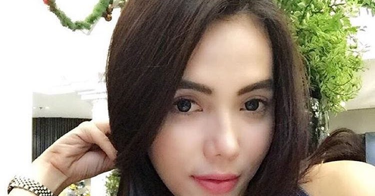 Sisil Yang Doyan Dugem Dan Punya Nafsu Yang Besar - SiniCapsaCerita