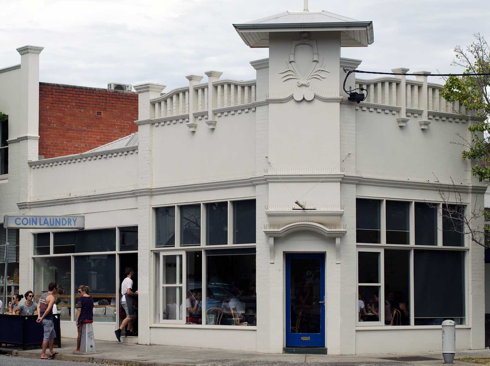 the silent observer coin laundry, armadale, melbourne