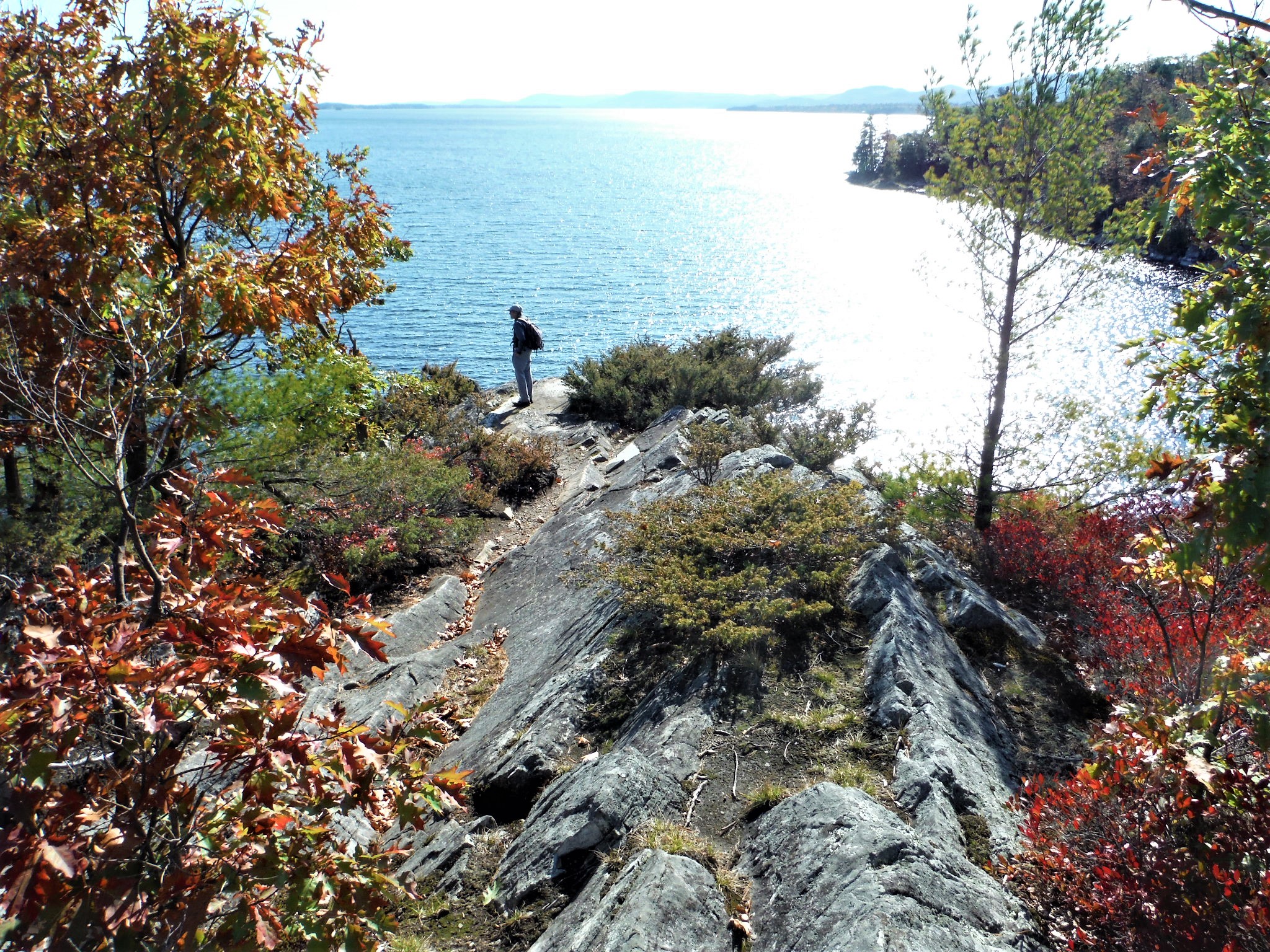 LAKE CHAMPLAIN, SPLIT ROCK WILD FOREST hiking
