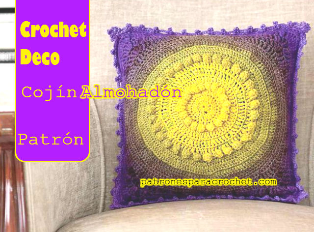 patrón crochet de almohadón con centro circular y bordes cuadrados