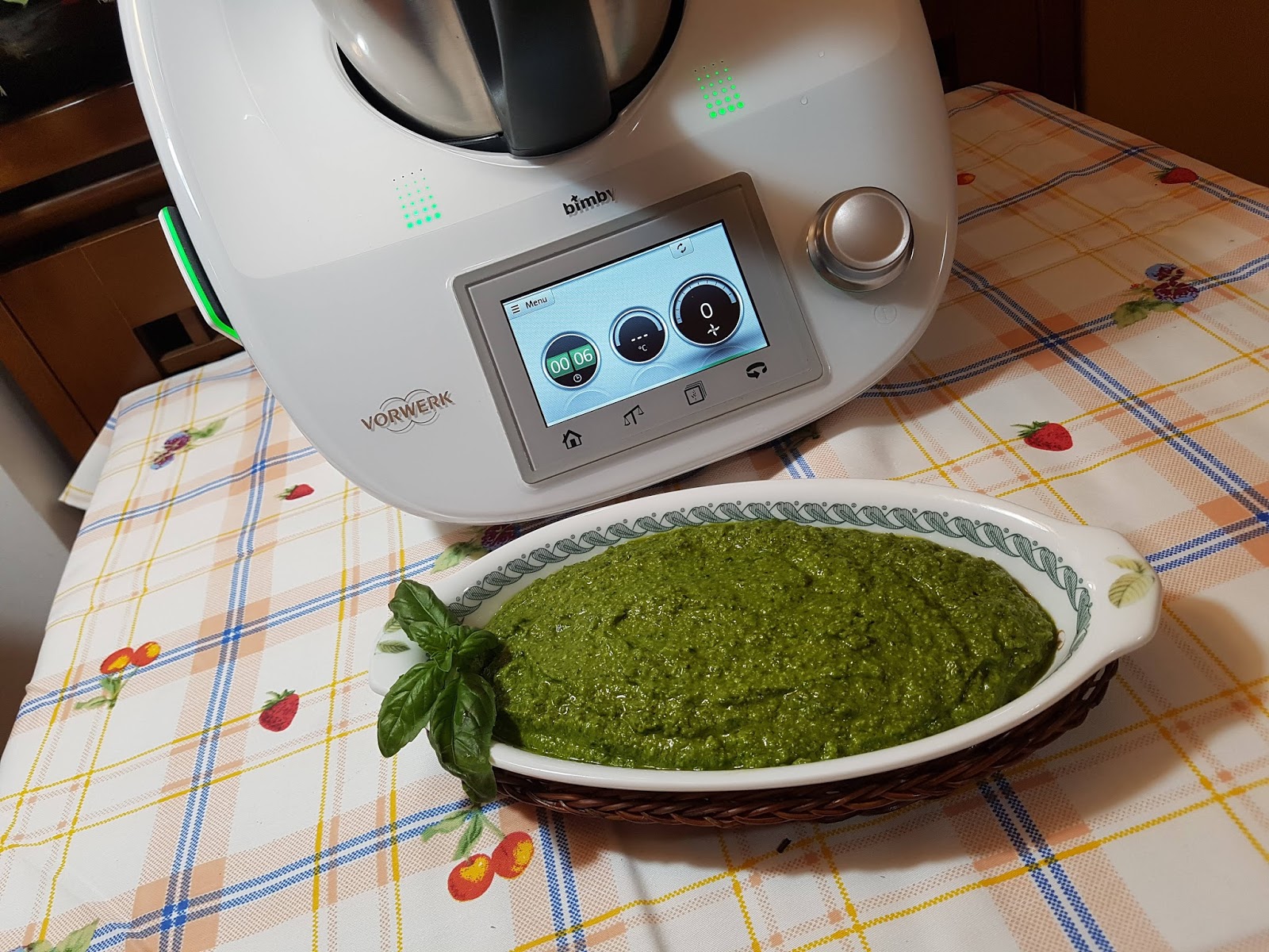 Video ricette bimby Pesto alla genovese per bimby TM5 e TM31