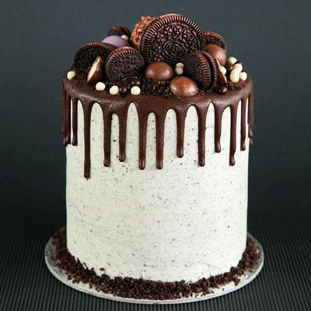 ZION'S CAKES AND BITES 08076081821 CALL US NOW