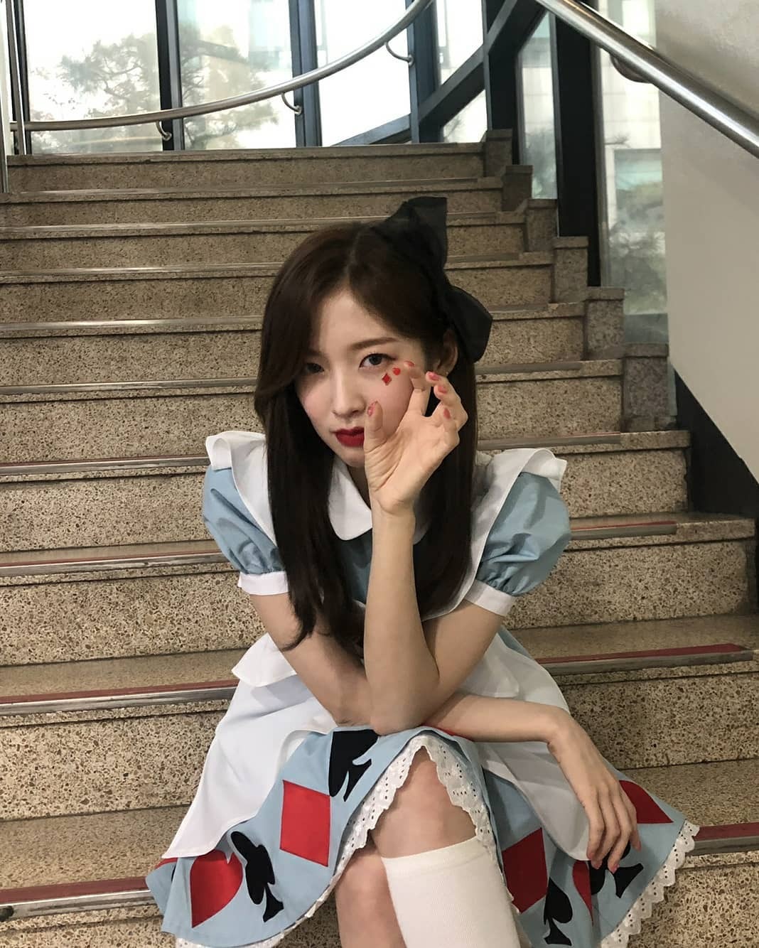 최근 오마이걸 아린 인스타 근황