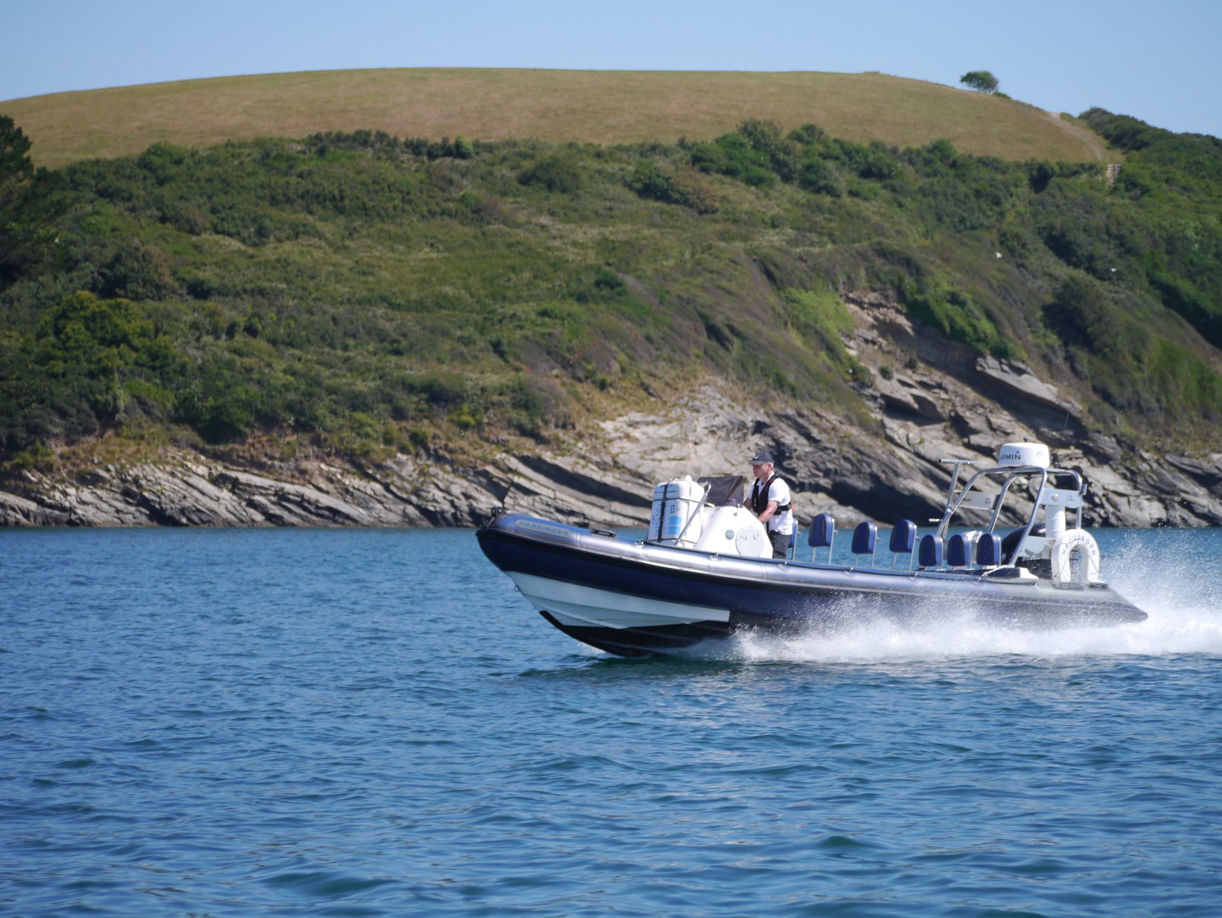 Adrenaline boat trips in Falmouth