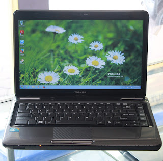 Laptop Toshiba Satellite L645 Core i3 di Malang