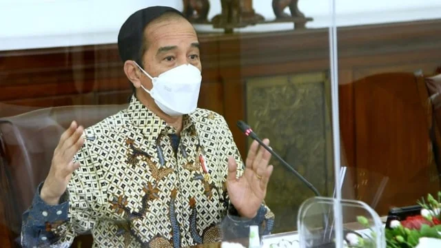 Jokowi-Marah-Sudah-11-Bulan-Tidak-Ada-Formula-Tepat-Kendalikan-COVID-19
