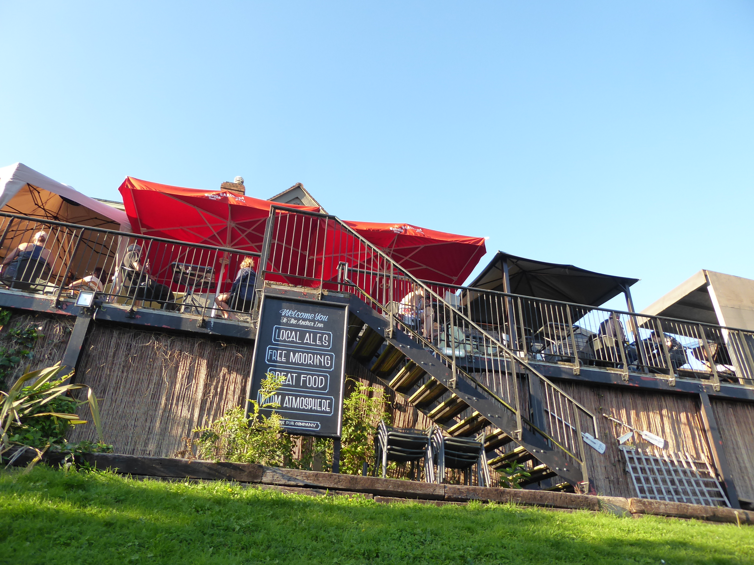 Prop Up the Bar Pershore Good Enough For Me