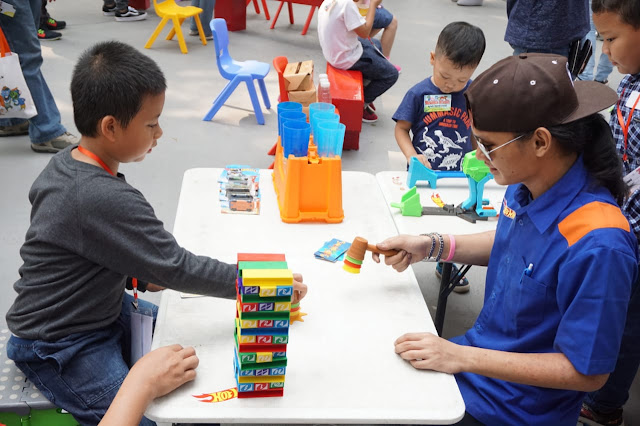 Main Games, Menjual Hasil Karya Perencanaan, Kesehatan, Anak, Keuangan/Financial, Parenting, Ulasan, Lingkungan, Kreatifitas, Jalan-jalan, Games, Cha-Ching,