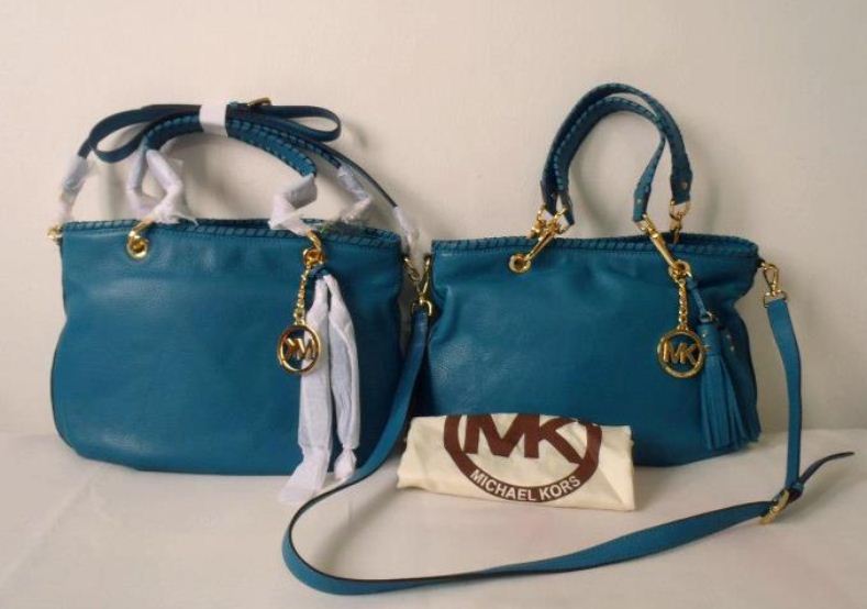 RESTOCK! MICHAEL MICHAEL KORS Medium Tote, Turquoise (SOLD