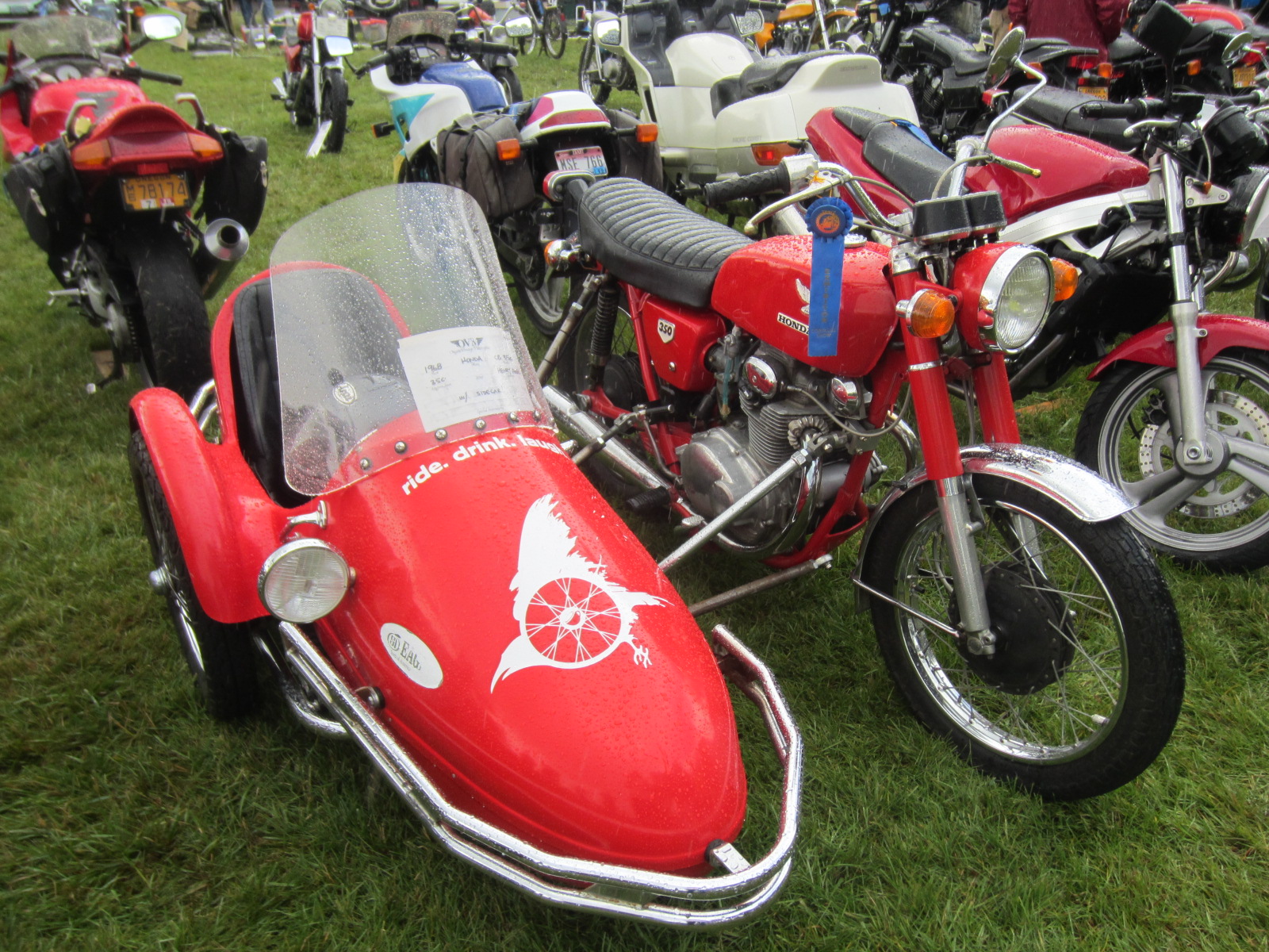 Trobairitz' Tablet 2016 Oregon Vintage Motorcycle Show