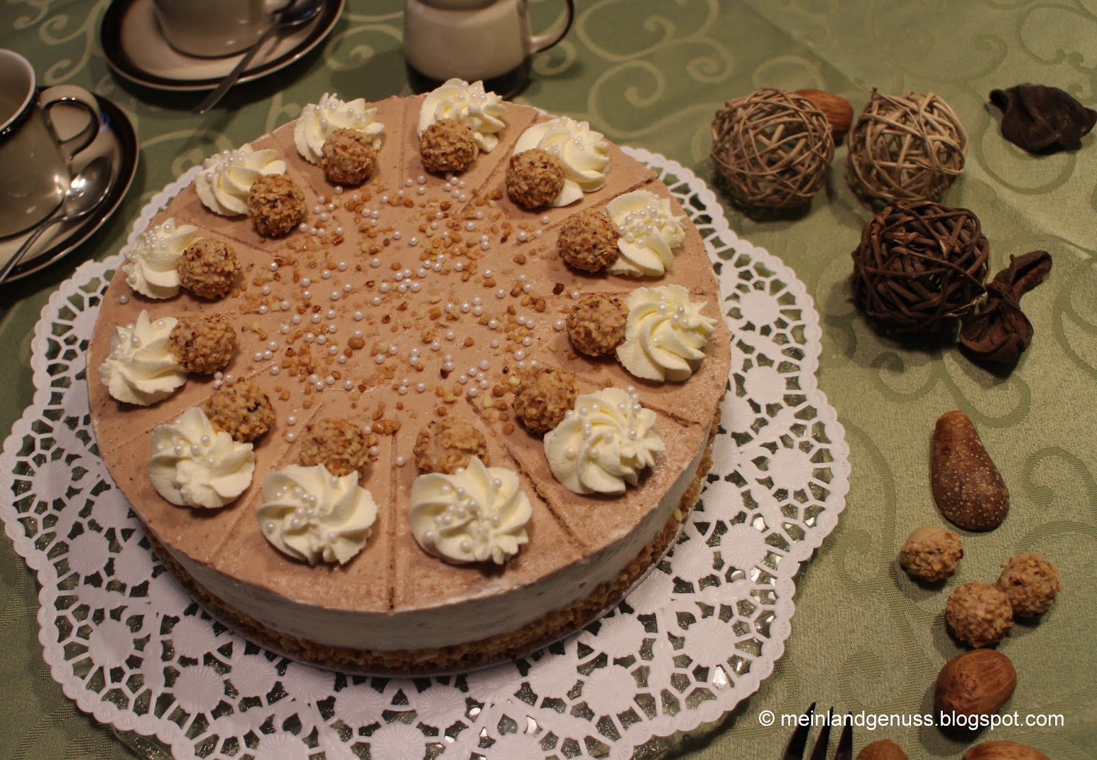 mein Land und Gartengenuss : Giotto Haselnuss Torte