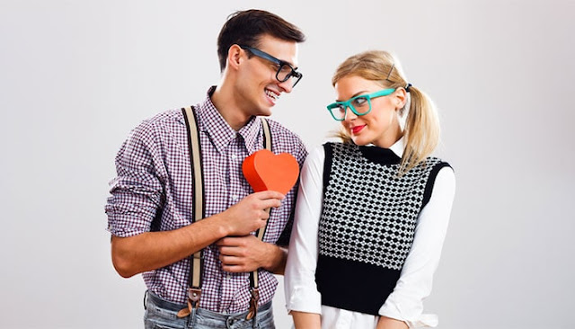 Geek dating tips