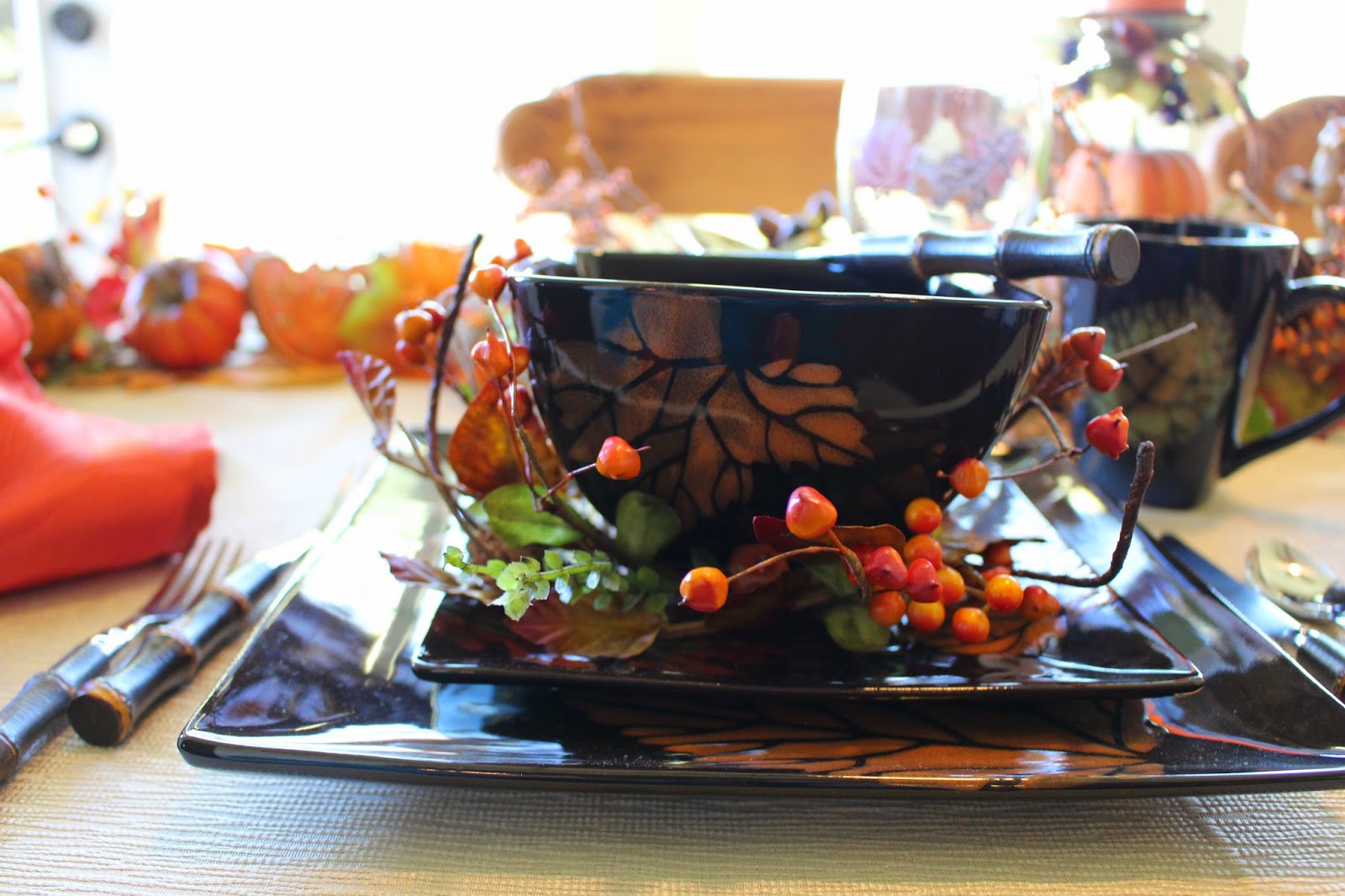 Designs by Pinky: A New Fall table with NEW Dishes!!!