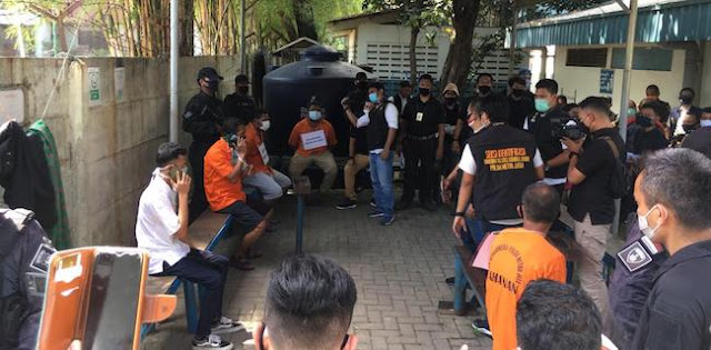 Rekonstruksi Di Jakarta Utara, John Kei Suruh Anak Buah Bawa Nus Kei Ke Hadapannya Rekonstruksi Di Jakarta Utara, John Kei Suruh Anak Buah Bawa Nus Kei Ke Hadapannya