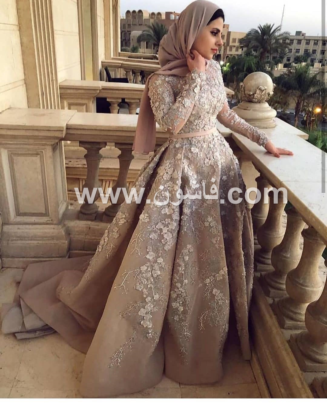 صور موديلات فساتين سواريه للمحجبات 2020 dresses soiree veiled 2020