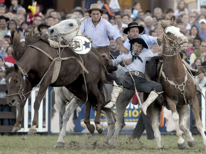 All Sports Blog: Rodeo competition in Uruguay