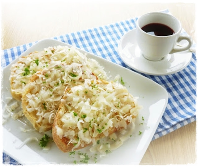 parmesan chilli toast