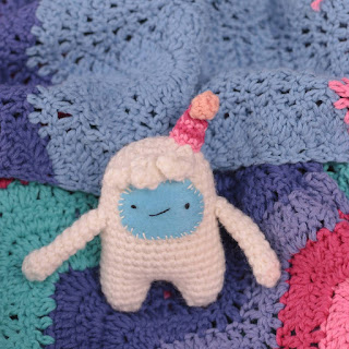 PATRON GRATIS EL YETI AMIGURUMI 37324