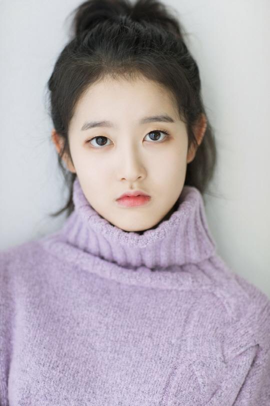 7 Kandidat Potensial Sebagai Member Girl Grup JYP setelah Twice ~ Kpop