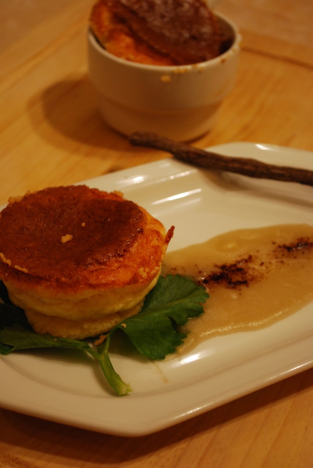 soufflè al pecorino con salsa di patate e liquirizia