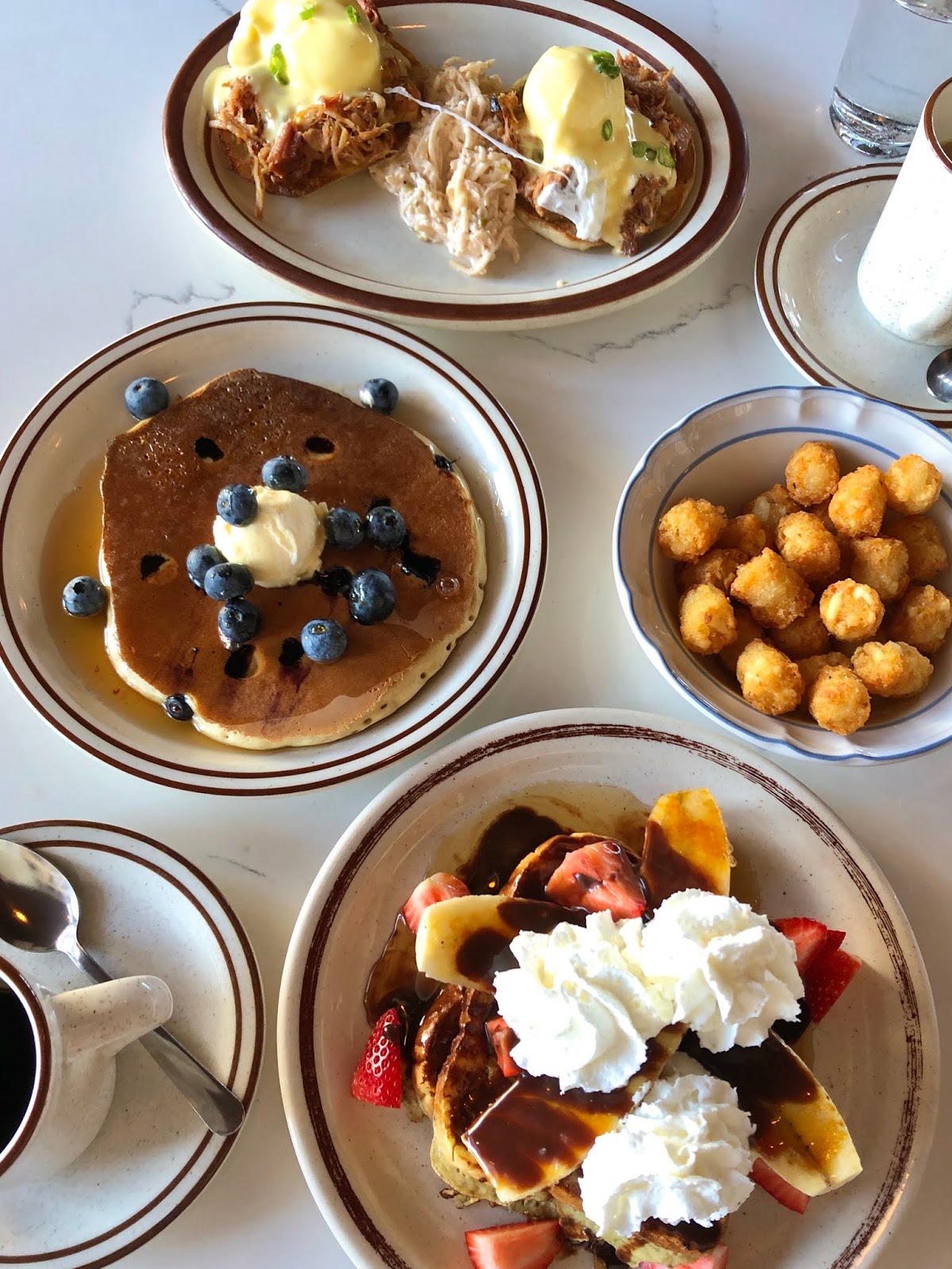 Don's Diner Milwaukee, WI (Review With Photos) Let's Get Lost