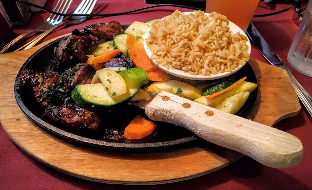 Sirloin tips at Warren Tavern in Bunker Hill in Boston