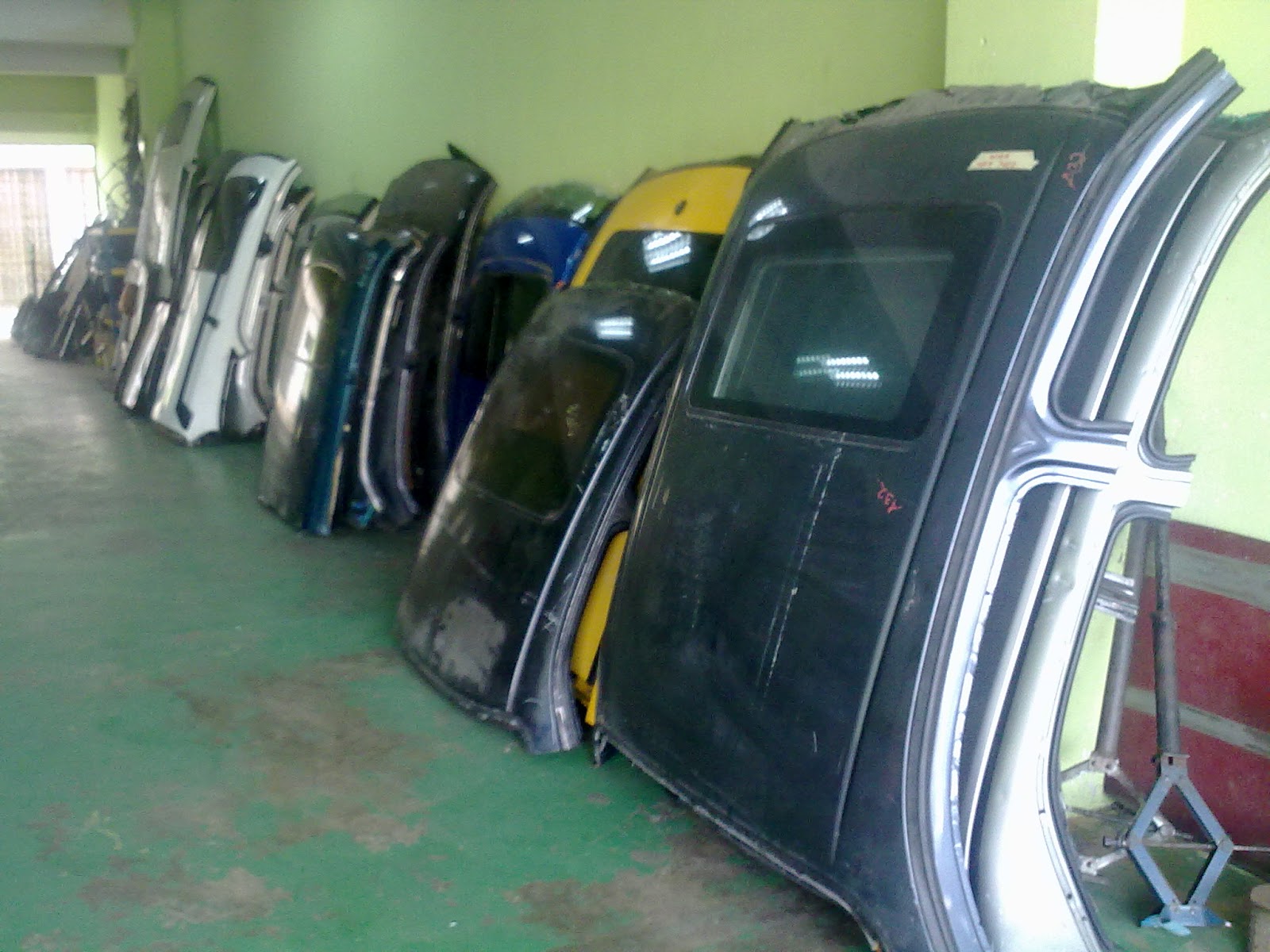 Bengkel sunroof PUSAT PEMASANGAN SUNROOF