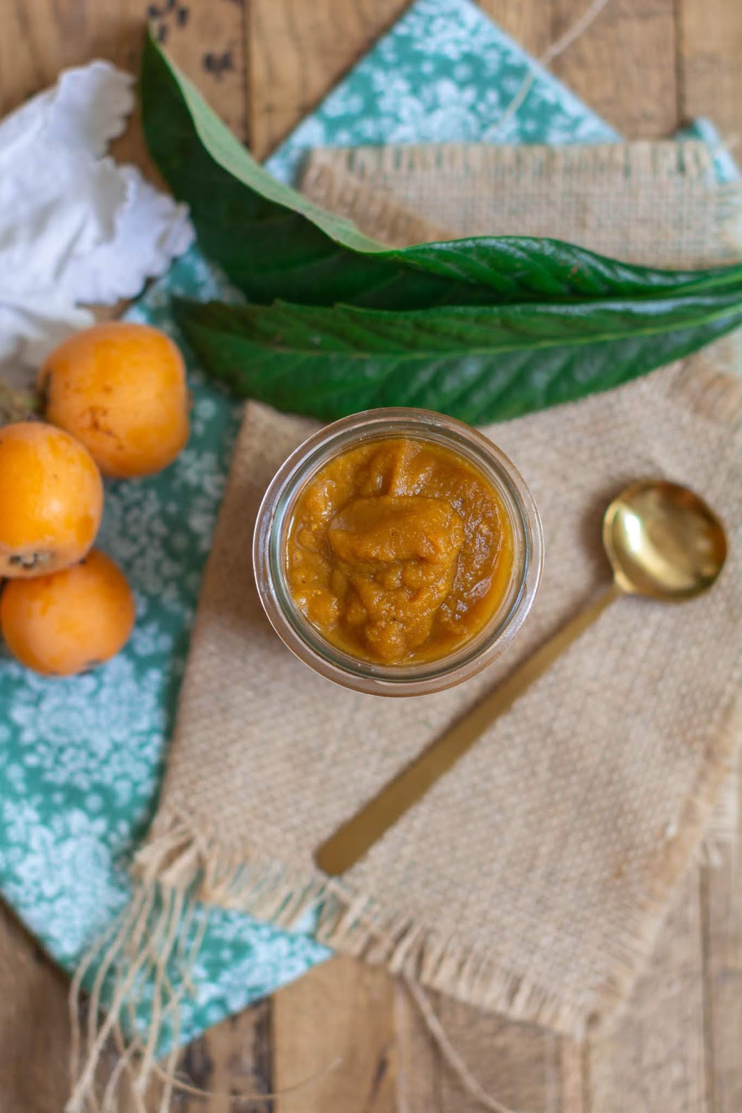 Compote de nèfles au gingembre Rosenoisettes